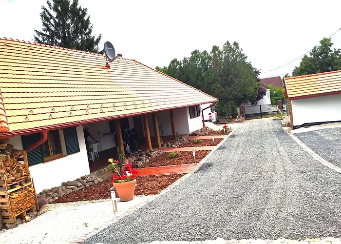 Agardy 2 Appartamento Balatonkenese